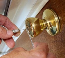 City Locksmith Store Suitland, MD 301-723-7100 City Locksmith Store Suitland, MD 301-723-7100